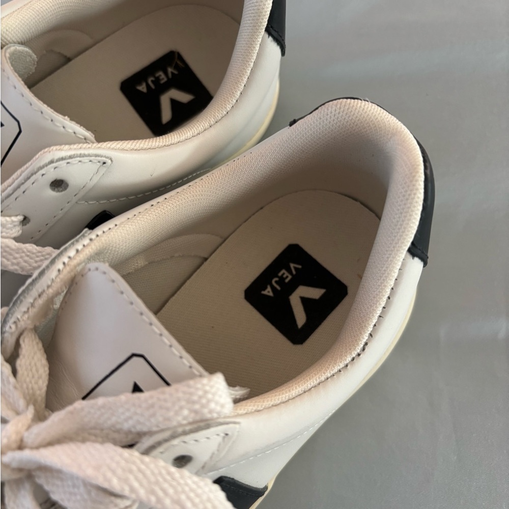 Veja shoes - Picture 5 of 5